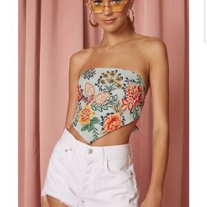 ‼️MOVING❗️needs to go ASAP‼️ Superdown Sophia Bandana Top - Size M
